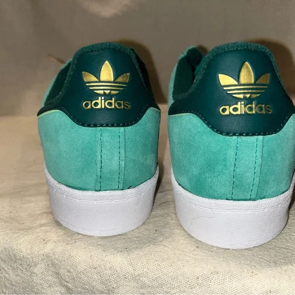 Adidas Campus ADV skate shoes in court green & collegiate green, M:9.5, W:10.5 - Picture 8 of 9